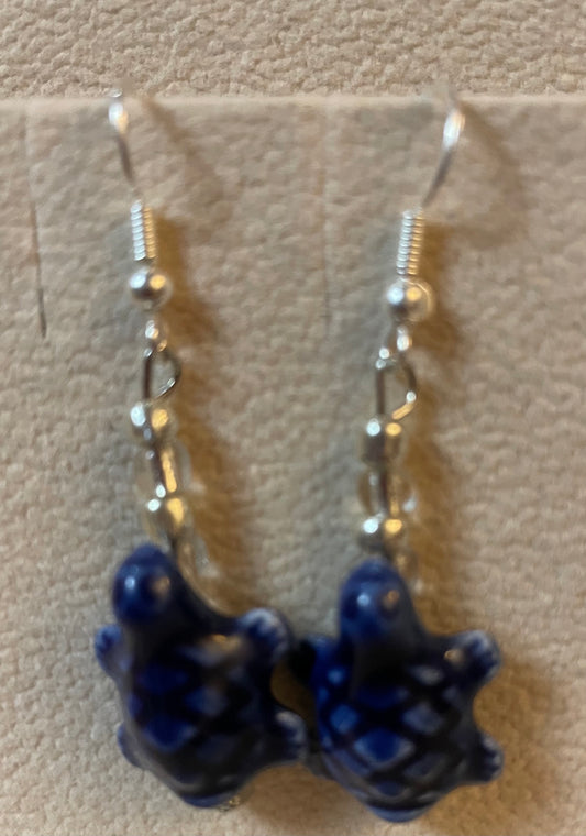 Purple turtle earrings