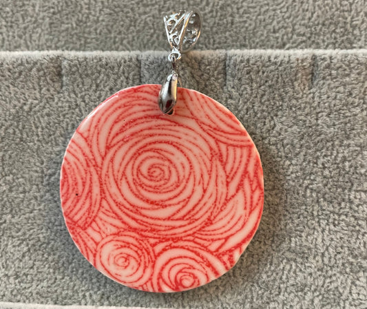 Red rose veneer disc pendant